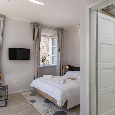 Urbis - With View Zasebni * دوبروفينك